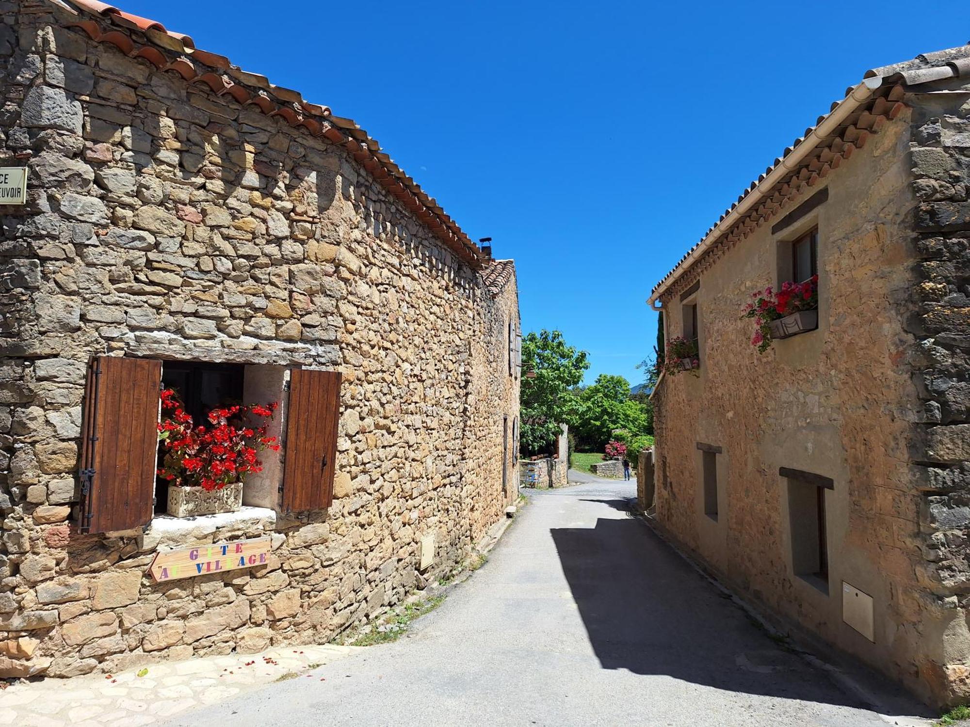 Studio " Le Fare Des Terres Rouges" Dans L Aude Arques  Luaran gambar